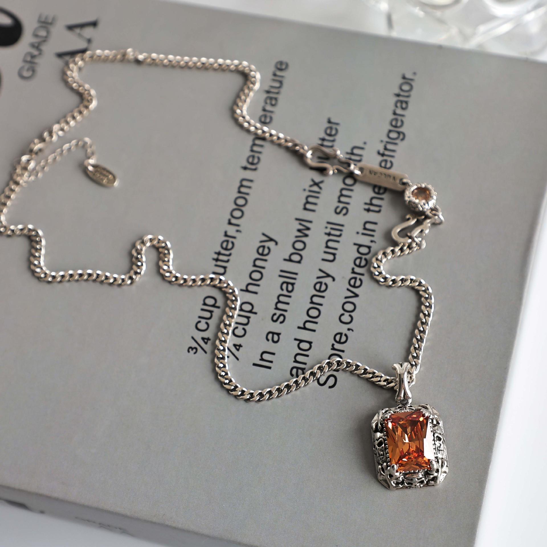 

2025 Women’s Trendy Zircon Necklace, Non-Fading Silver-Plated Copper, Unique Fashion Pendant Accessory