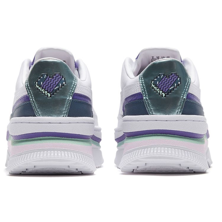 Puma Deva Valentines Day Low-Top Sneakers Women sneakers Pink 373433-01