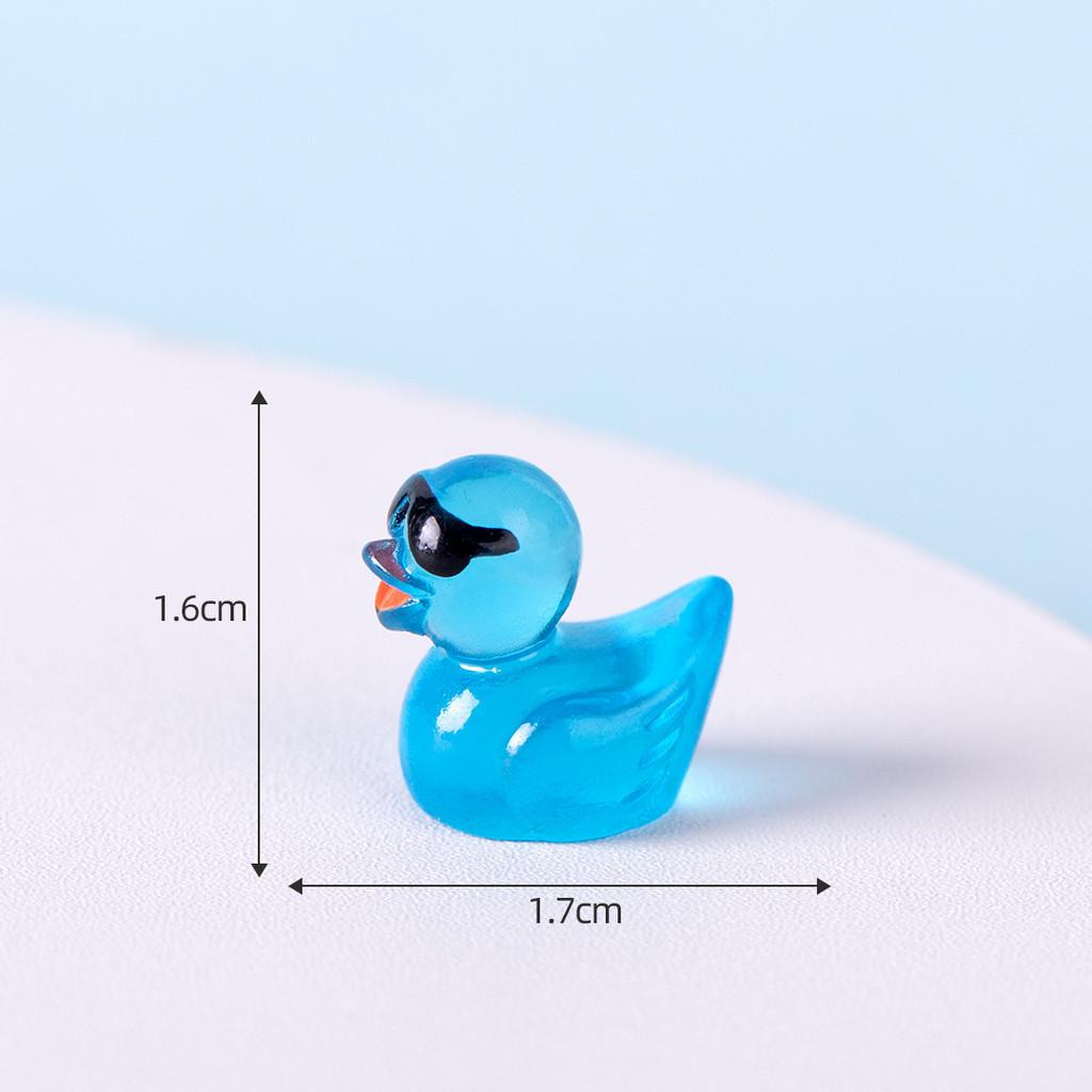 Adorable Resin Miniature Duck Figurine With Glow In The Dark Sunglasses For Garden Decor