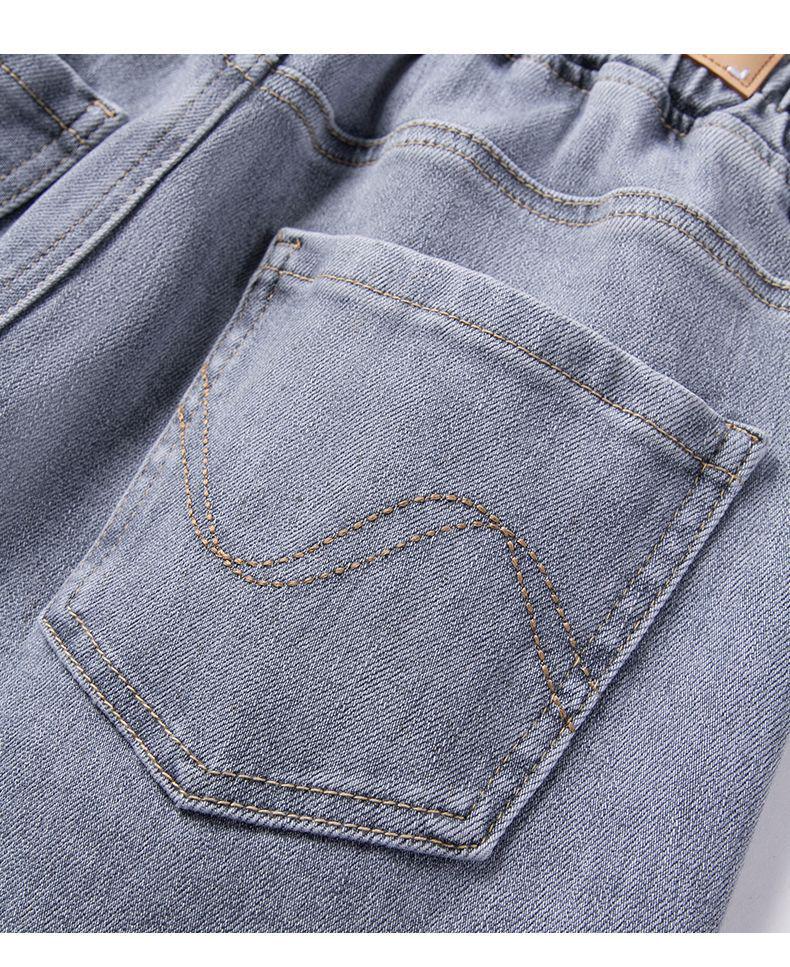 2026 Plus Size Women's Gray High Waist Straight-Leg Jeans with Elastic