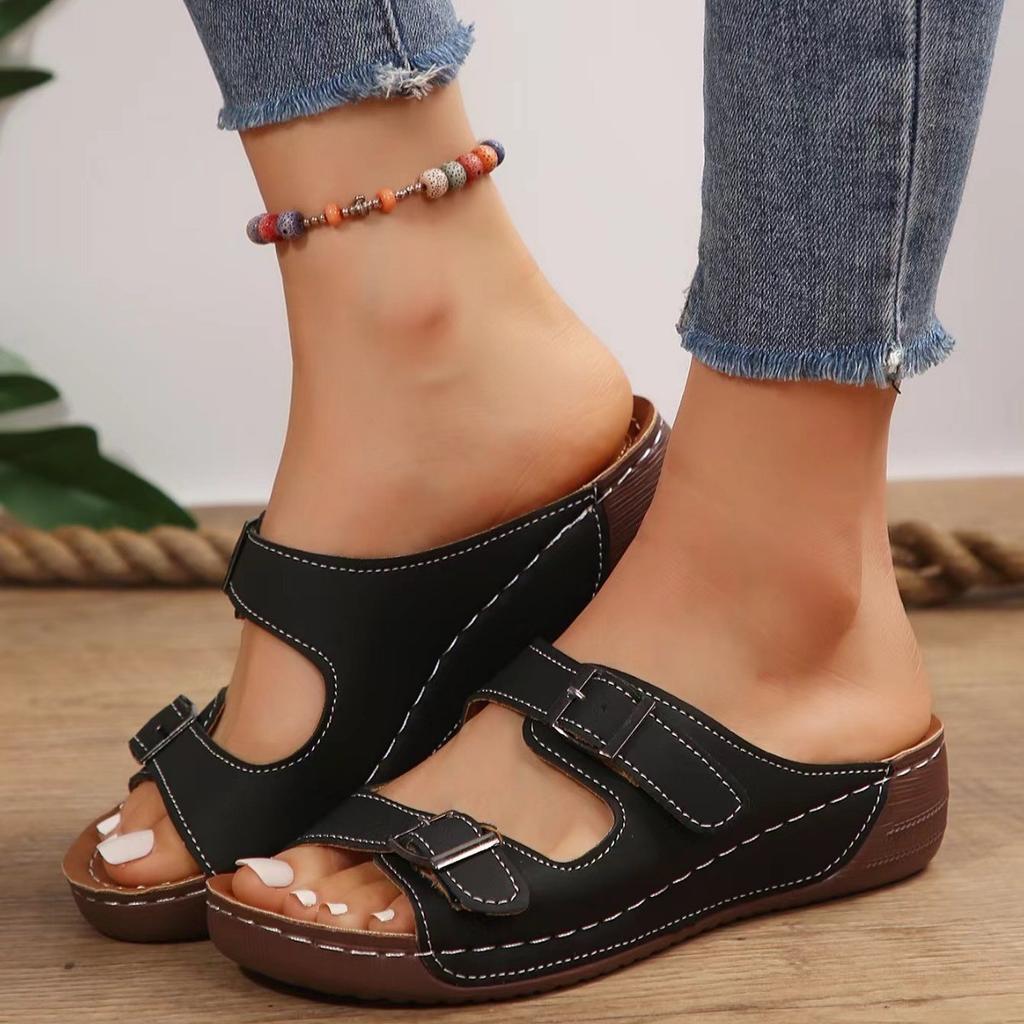 2025 new platform slippers women's shoes large size casual platform with one word casual slippers summer beach shoes