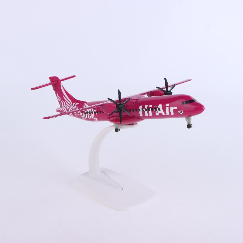1 Set Diecast Simulation Model Aircraft With Wheels Landing Gears Korean Hi Air Airlines Atr 20Cm Alloy Metal Airplane Plane