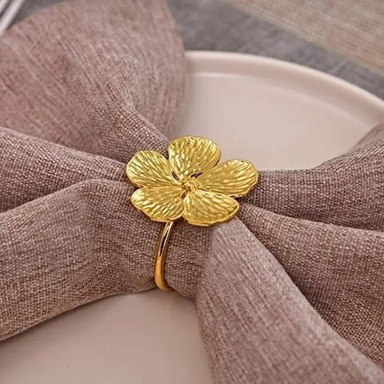96PCS Bloom Napkin Ring Flower Types Decoration Napkin Holder Plum Blossom Napkin Buckle for Hotel Parties Feast Dining Table