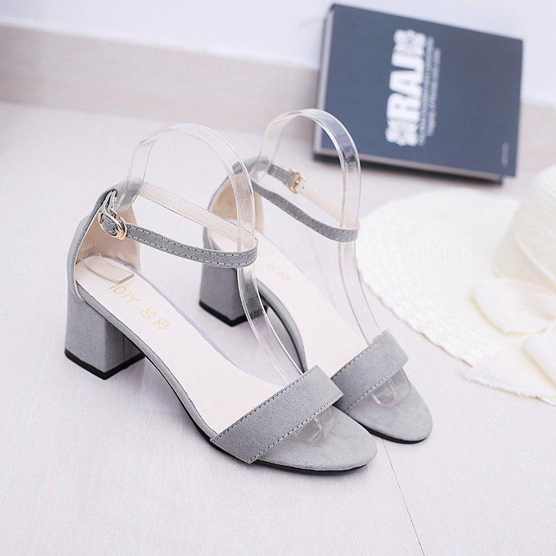 

МОДНЕ ВЗУТТЯ Чоловічі дихаючі спортивні кросівки Спортивне взуття для бігу Відкритий жіночий теніс Тренажер для тренажерного залу 42 світло-сірого кольору