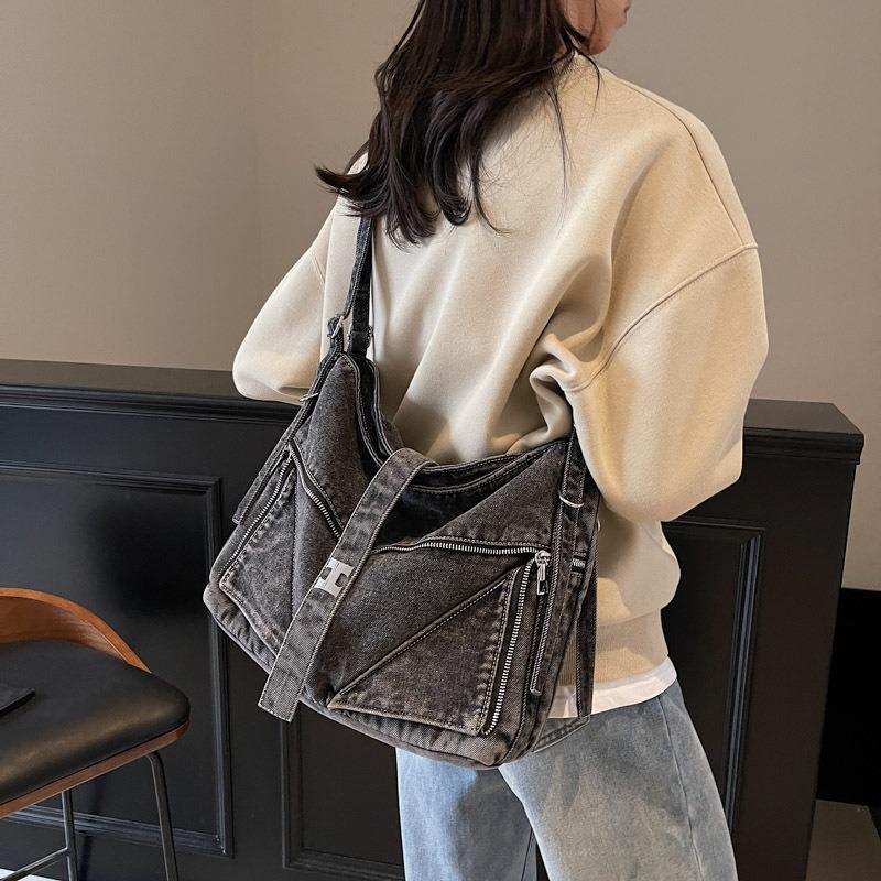 Denim Bag Women's Large-capacity New Summer Versatile Shoulder Messenger Bag Class Tote Bag