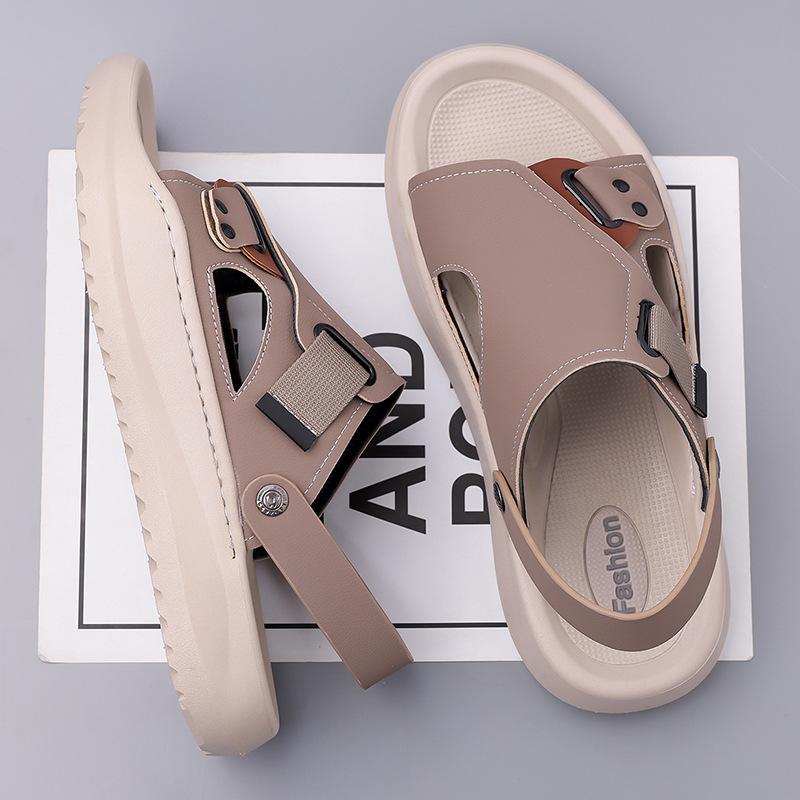 Fashion New Summer Anti-slip Wear-resistant Dual-purpose Beach Shoes for Men Solid Color Fashion Casual Solid Color Leather Sandals Man