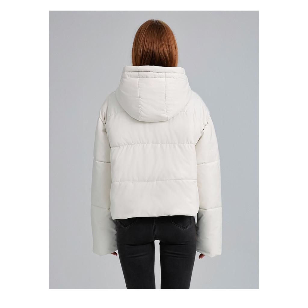 2025 Nový dámský krátký módní péřový bavlněný kabát - Korejský styl Lehký luxusní fleecový silný zimní teplý plyšový kabát