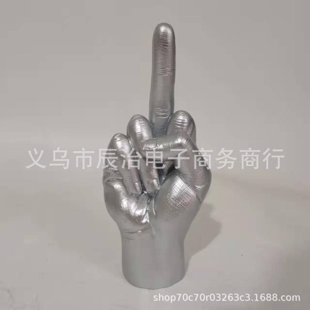 New product, personalized resin gesture, vertical middle finger, statue, finger sculpture, decorative home art ornament decoration