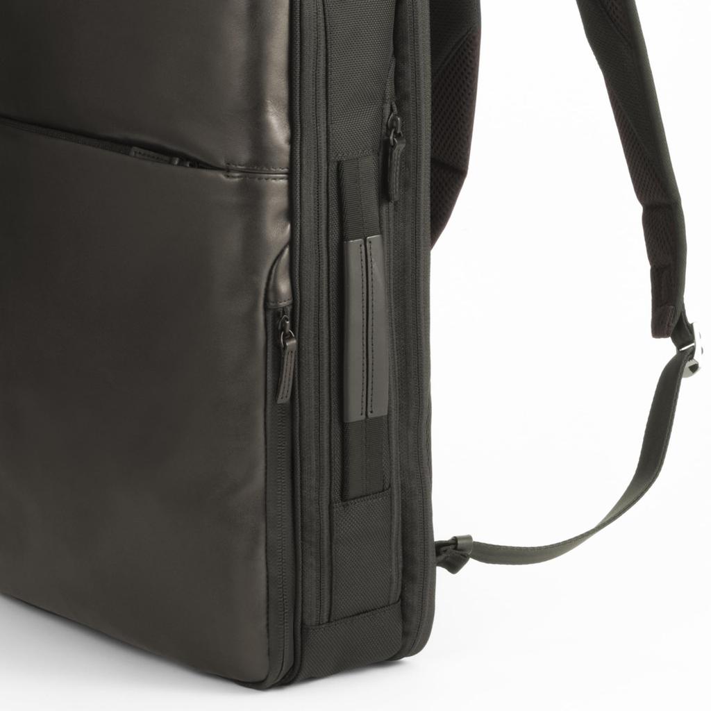 Ace Gene Gadgetable DPL 15L Tasche, Passend für B4-Größe und 15,6-Zoll-Laptops