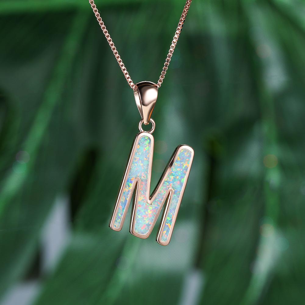 European and American Rose Gold Letter M Necklace Simple and Fashionable Mothers Day Gift Collarbone Chain