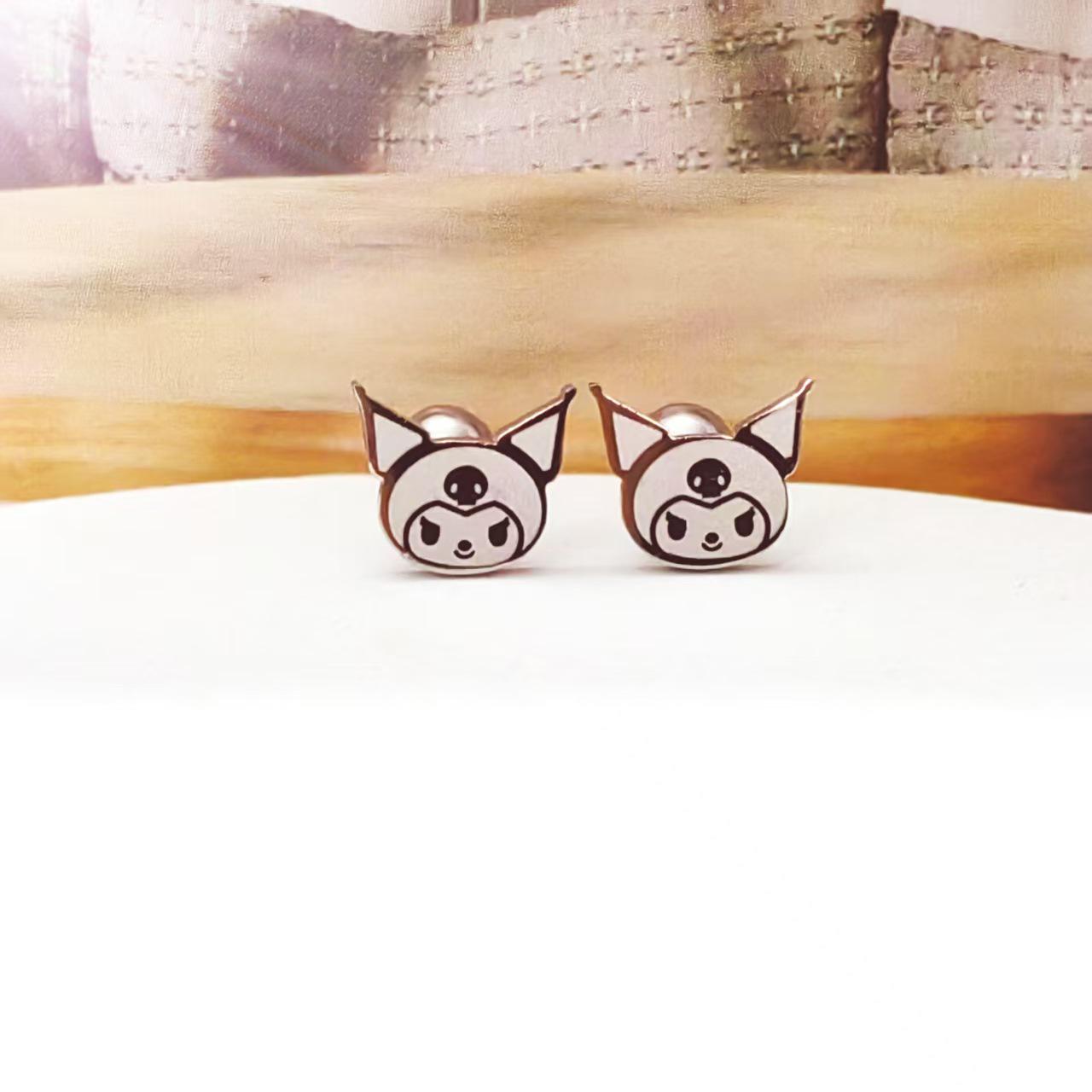 Kuromi Cute Cartoon Titanium Steel Screw-in Ear Cuff - Durable & Non-Fading, Wear All Day серебряный