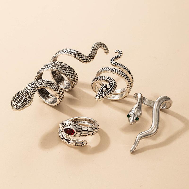 Exaggerated snake ring four-piece set, retro style diamond-set animal ring set