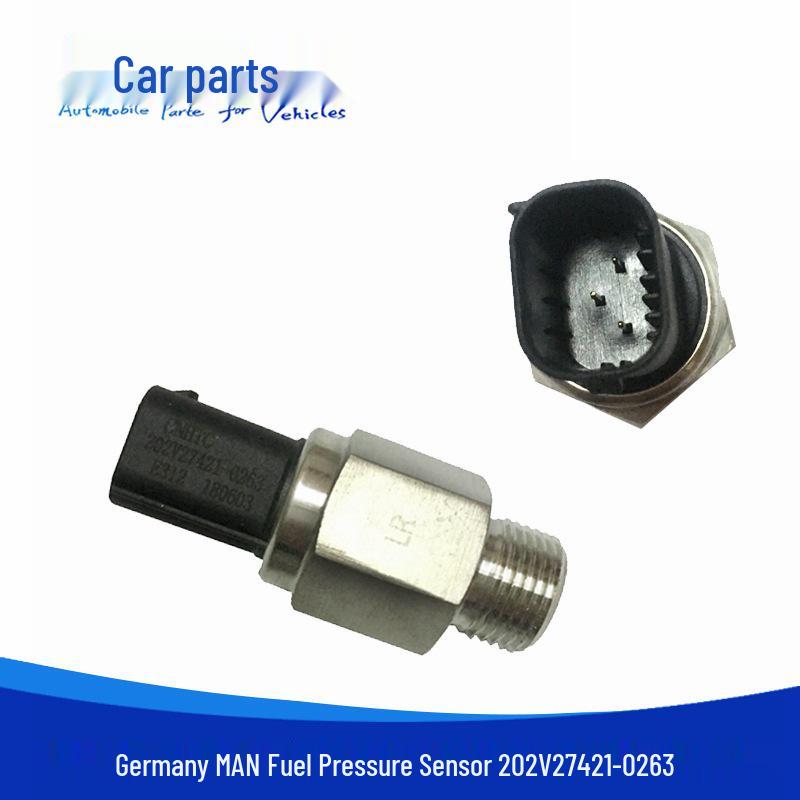 

Sinotruk MAN MC11 Engine Oil Pressure Sensor T7H Tractor 202V27421-0263