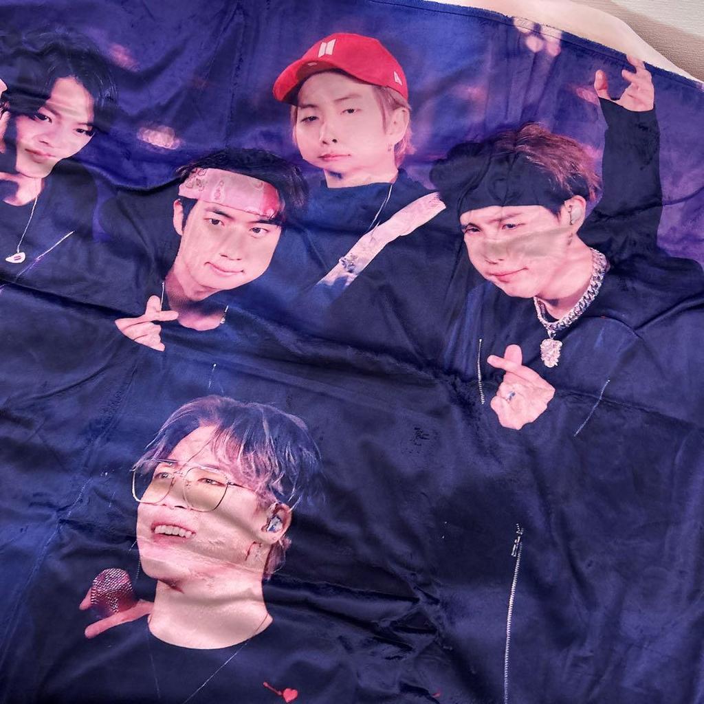 [USED] BTS Blanket Seoul Concert