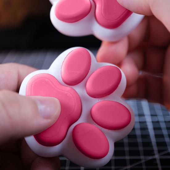 Cat Paw Clicker Toy Stress Relief Button Clicker Fidget Toy Portable Travel Office School Decompression Kitten Claw Sensory Toy