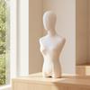 Busto Manichino Femminile Stile Boutique con Copertura in Tessuto Robusto