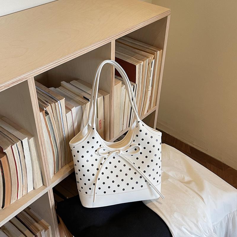 

Fashionable Women s Handbags - Commuting Bag, Large Capacity Grocery Bag, Shoulder Bag