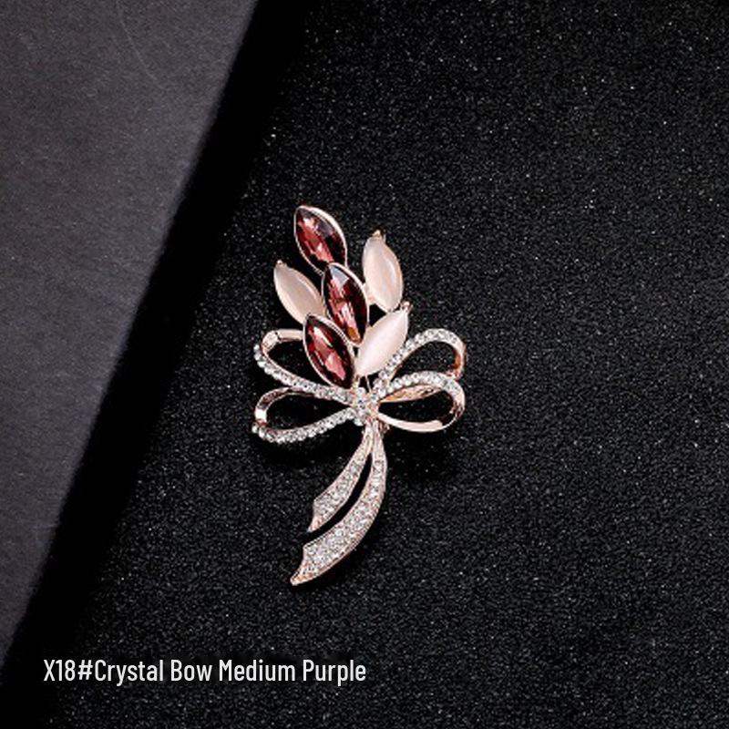 High-End Korean Alloy Scarf Buckle with Diamond, Pearl, and Brooch Pin Accessories