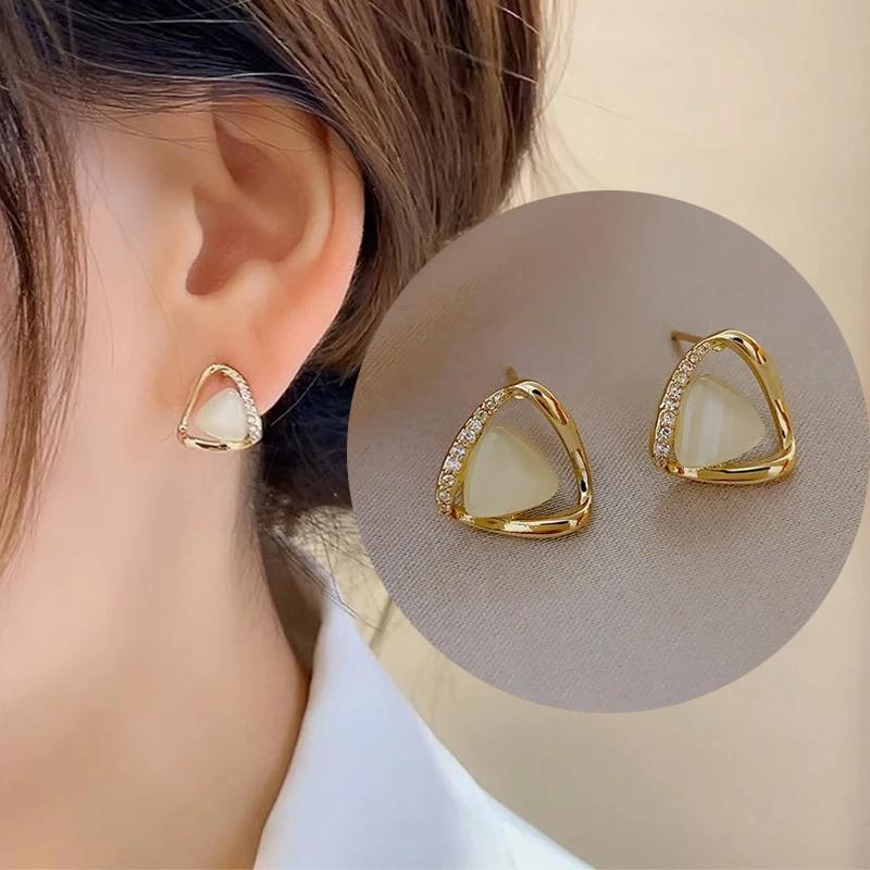 Korean Fashion Earrings for Women Triangular Geometric Opal Earrings Simple Crystal Statement Wedding Party Jewelry Gifts