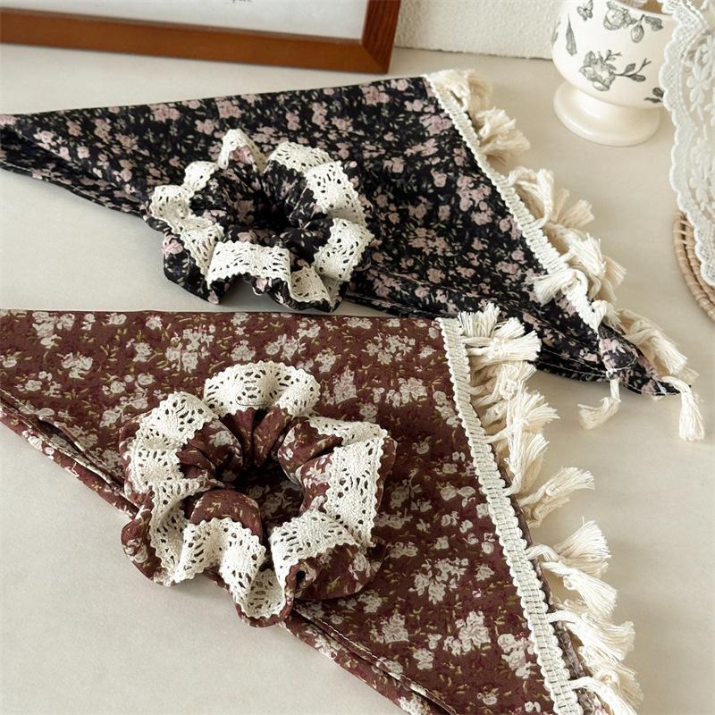 New Fringed Bag with Triangular Scarf, Floral Lace, Soft and Cozy Fabric Headscarf Hairpin Headpiece