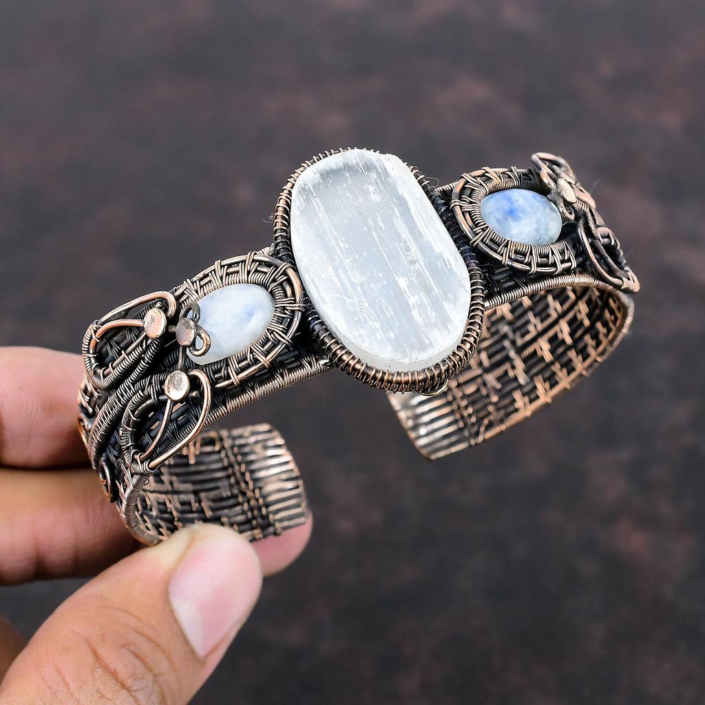 Pulseira de punho drusa de selenita, bracelete de pedra da lua arco-íris, pulseira de punho enrolada em fio de cobre, pulseira ajustável feita à mão, joias com pedras preciosas para presente