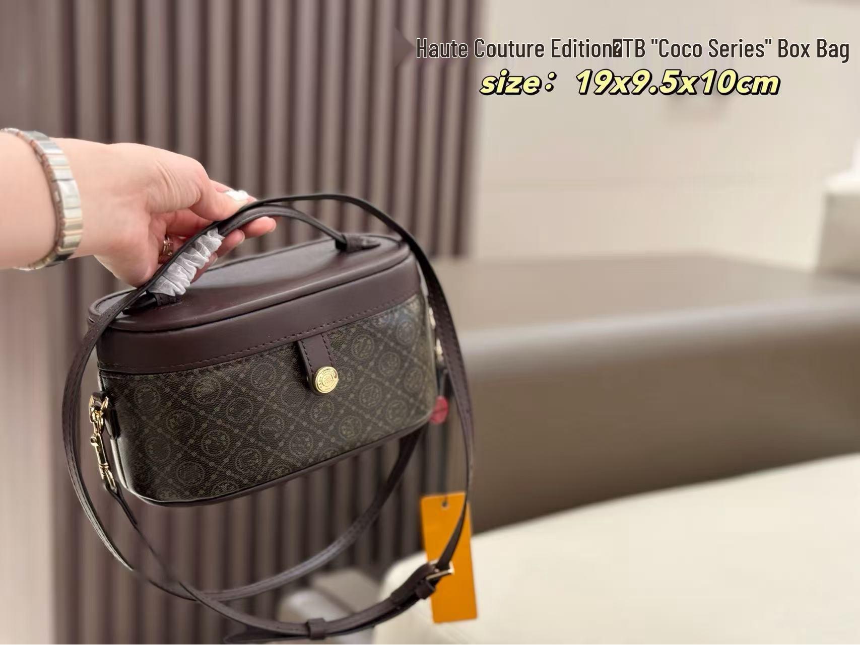 

Women s Cowhide Canvas Crossbody Box Bag with Floral Design 20x9.5x10 темно-коричневого