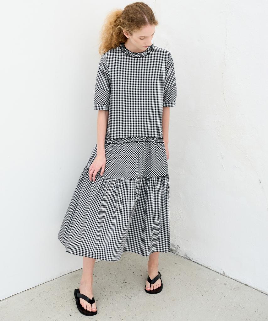 Mite Frill Shrring Check Dress_Black