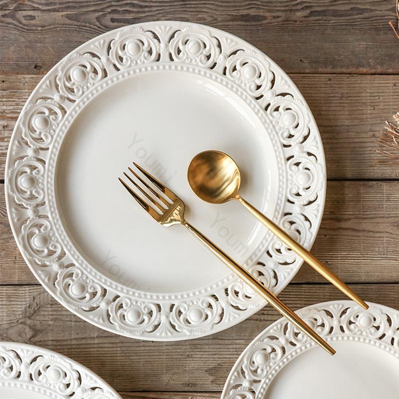 Hollow Out Relief Keramické talíře Lehký Luxusní Restaurace Steakový talíř Domácí Odpolední čaj Dezert Svačina Talíř Vynikající nádobí