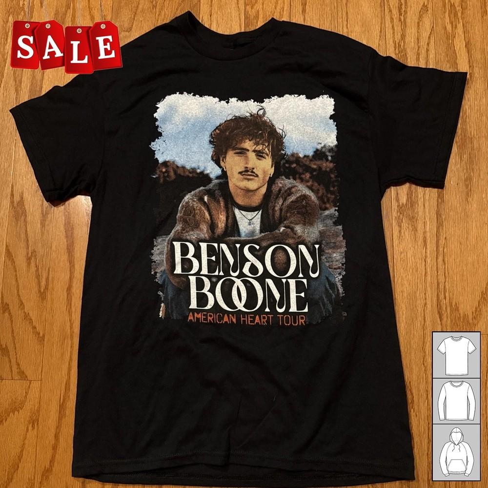 

New Popular Benson Boone American Heart 2025 Short Sleeve Men All Size JM17 Unisex T-Shirt XXXL