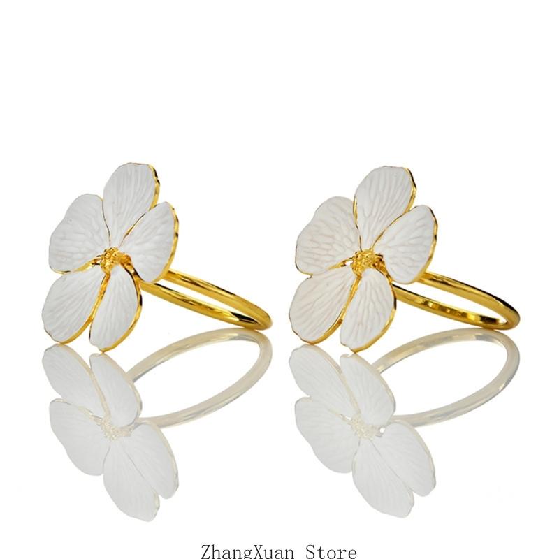 Set of 6 Elegant Tissue Buckles Beautiful Flower Tissue Holders Tissue Rings Practical Serviettes Rings Alloy Texture