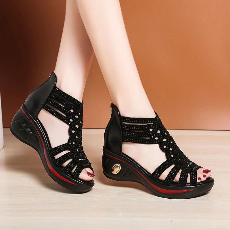 Sandalias de tacón alto con cuña para mujer, piel sintética, cuero suave, aumento de suela gruesa, estilo romano Retro hueco, verano