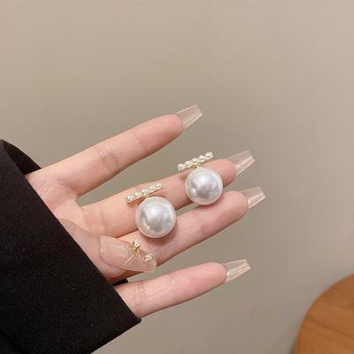 925 Silver Needle Retro Light Luxury Pearl Earrings Women's Design Sense Niche Stud Earrings Cold Wind Ears