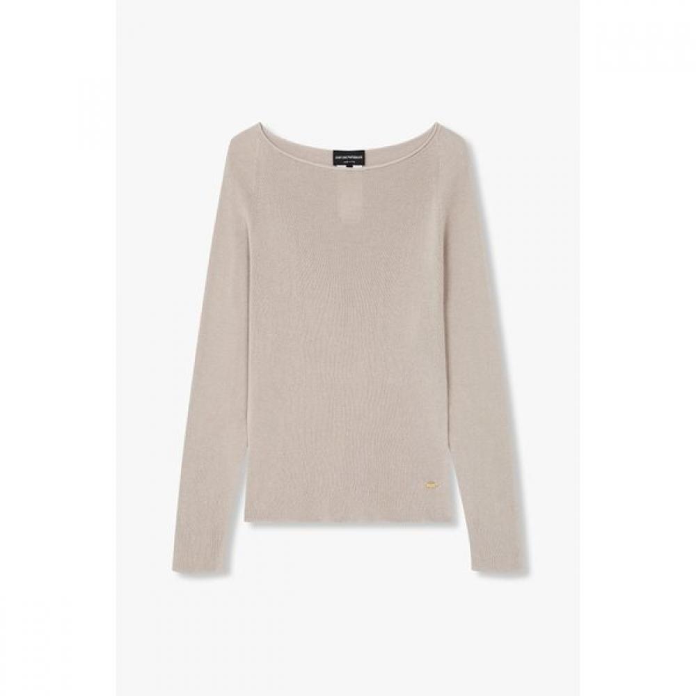 Emporio Armani Women S Boat Neck Long Sleeve Knit A525128525 M