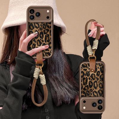 For Apple 17promax Mobile Phone Case Autumn and Winter New 16PRO Leopard Print Lanyard Coffee Color 15 Protective Cover