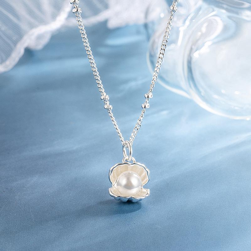 Shell Simulation Pearl Pendant Necklace Girls Light Luxury Temperament Clavicle Chain Fashion Trend Necklace