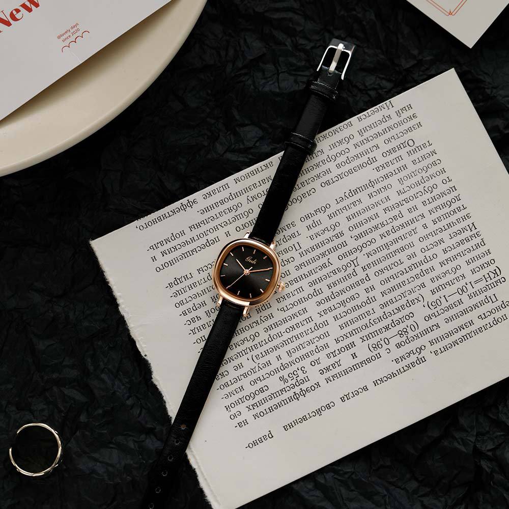 Neue Uhr frauen Ins Stil Nische Design Retro Damen frauen Temperament Mode Uhr