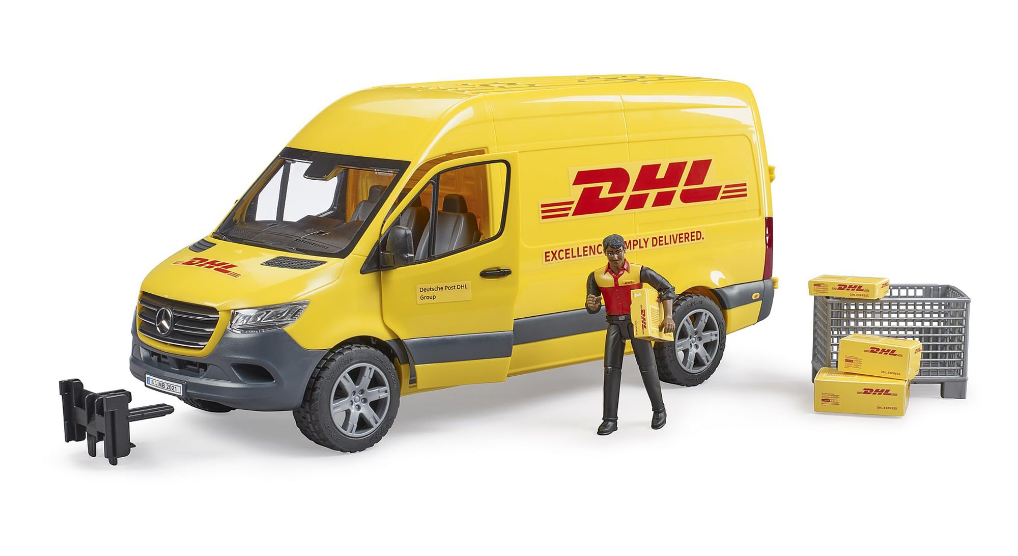 

Bruder MB DHL (with figure) BR02671