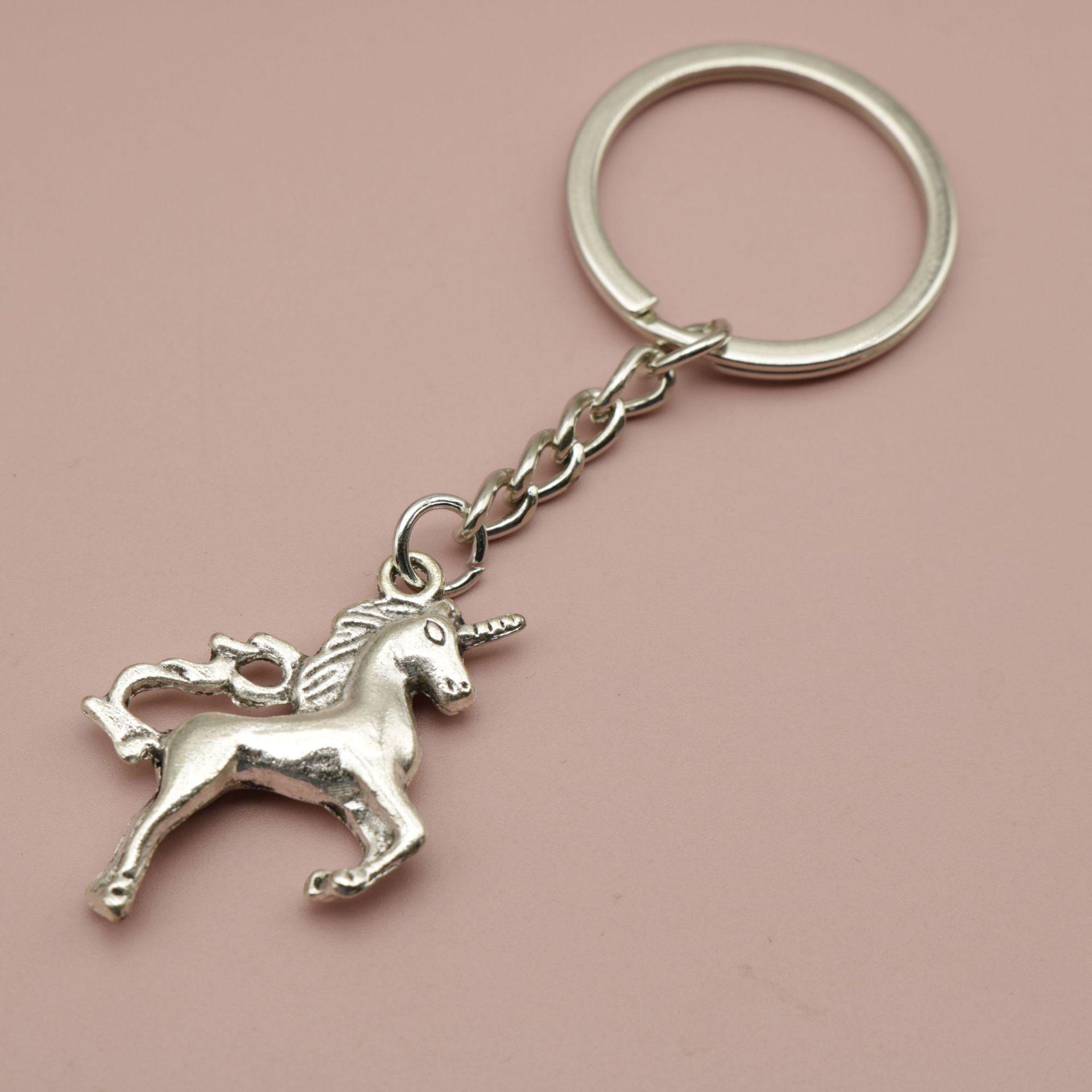 Xiyin Simple Unicorn Keychain Pendant