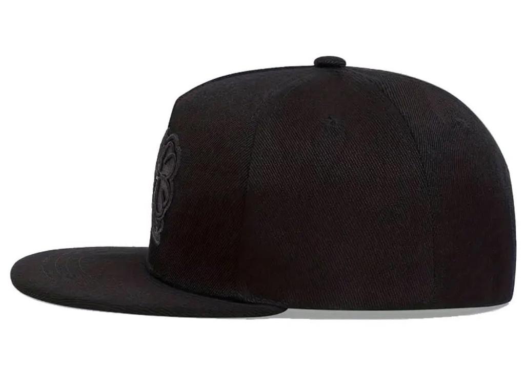 Sproutsy Men's Snapback Flat Visor Cap with Four-Leaf Clover Design (Black)