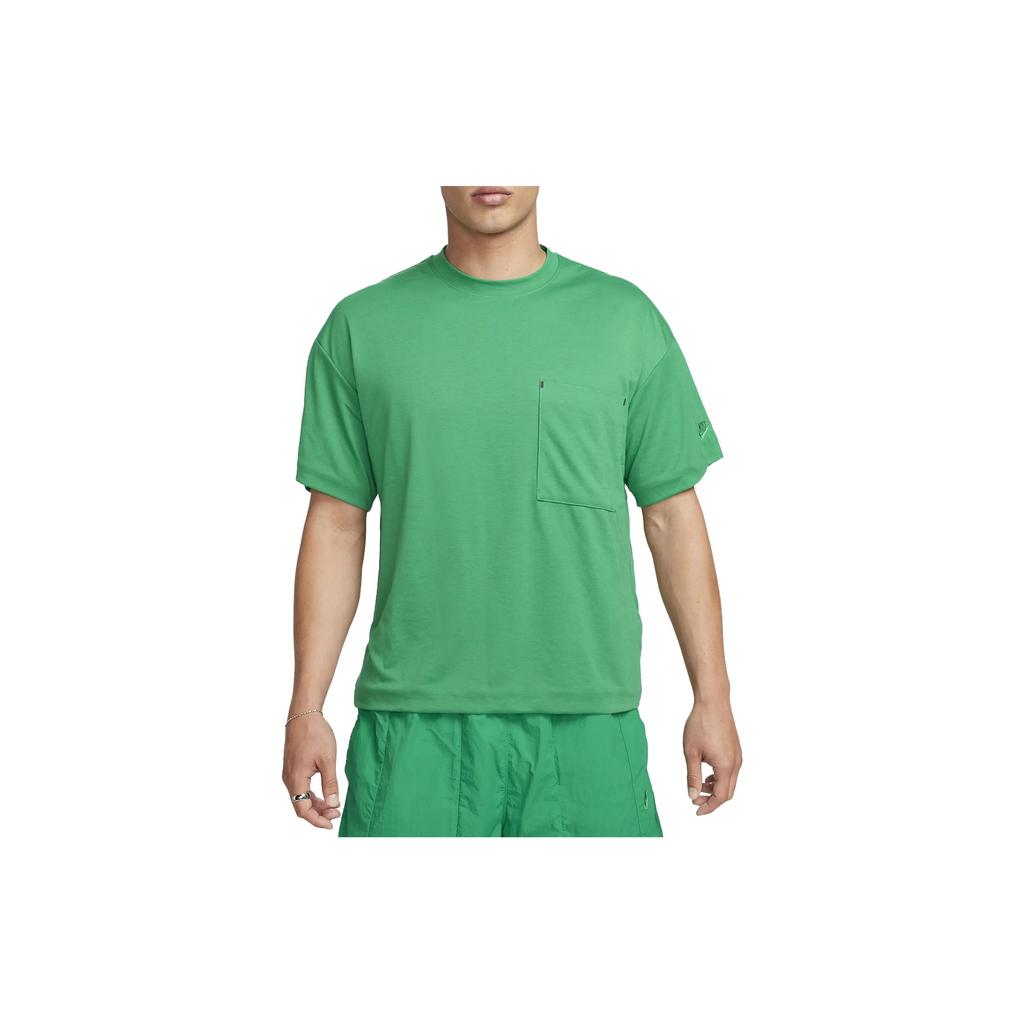 Nike T Shirts Men's Green Crew Neck Moderate Straight Fit FB7393-324