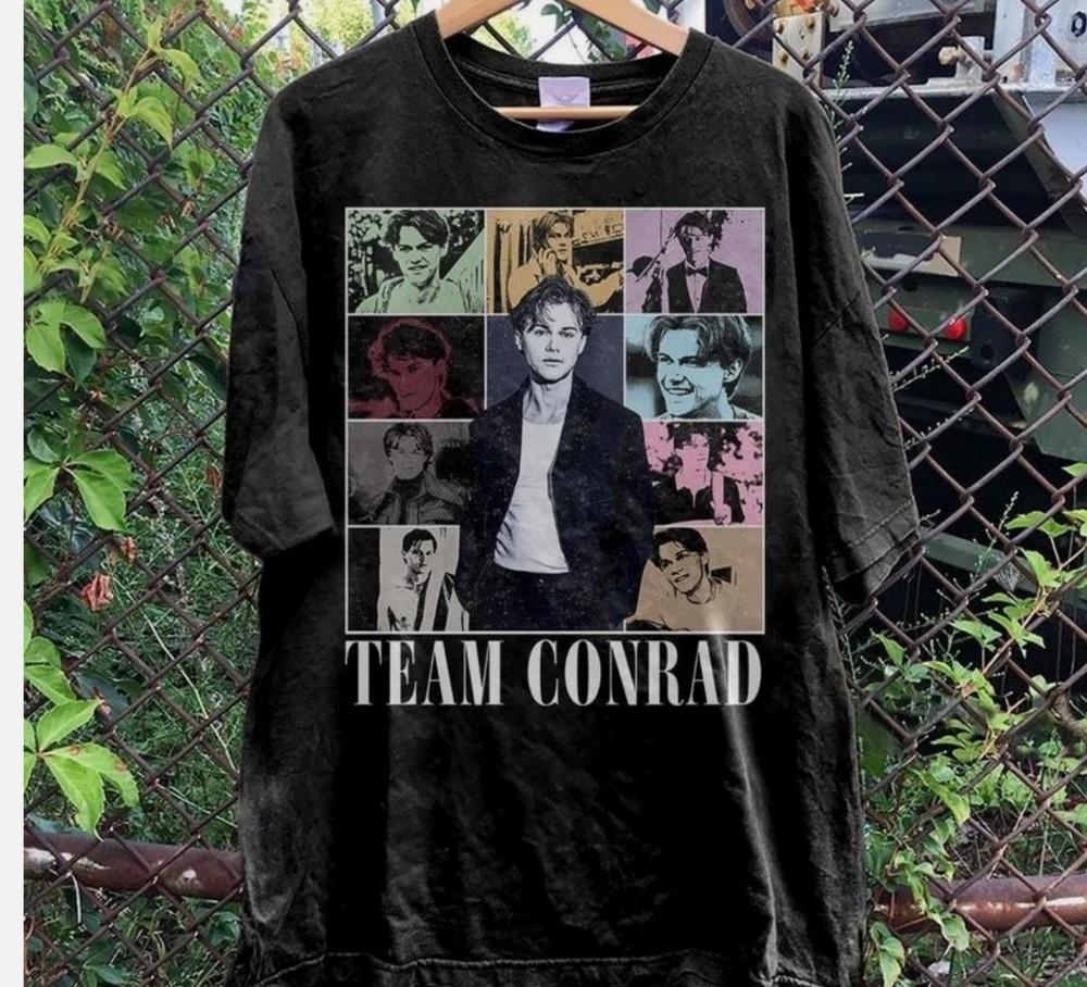 

Vintage Conrad Fisher T-Shirt, Team Conrad The Summer I Turned Pretty Fan Tee L