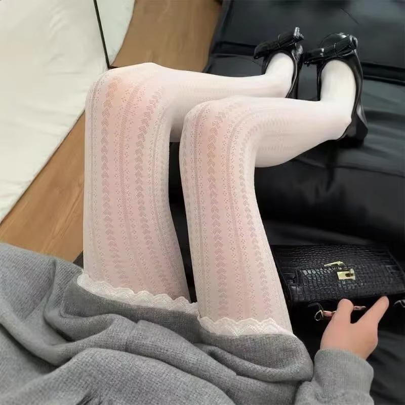 

Kave Retro Vertical Stripe Heart Pattern Fishnet Tights For Women Hollowed Jacquard Nylon Mesh Pantyhose Slim Leggings Stockings One Size