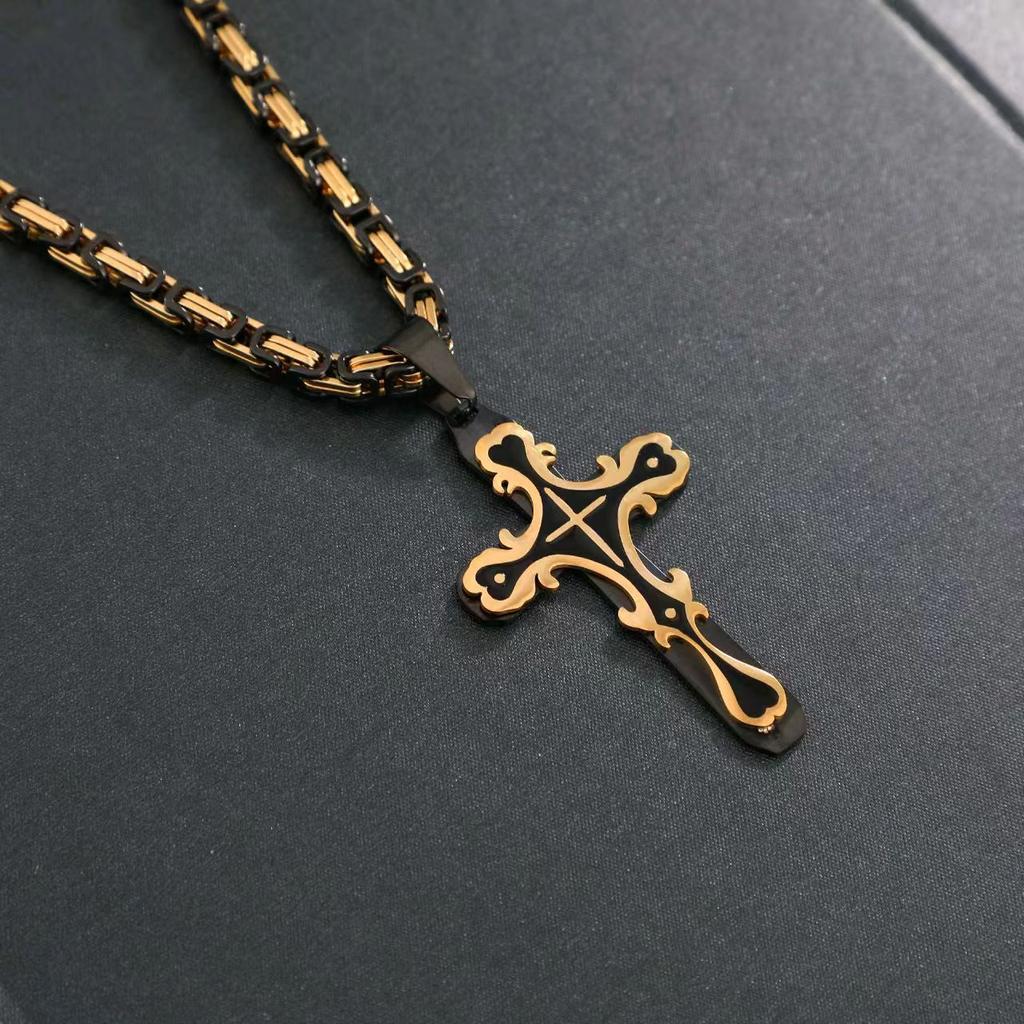 Embossed Single‑Layer Cross Pendant Necklace, Stainless Steel Imperial Chain Fashion Personality Jewelry for Men Women
