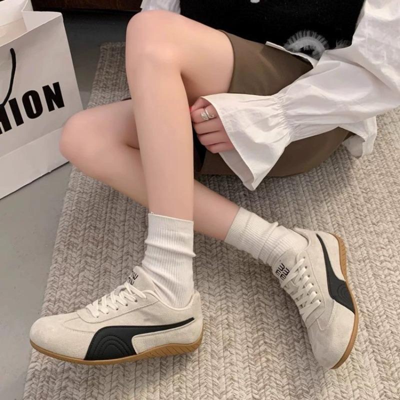 Versatile casual sports shoes retro women's autumn new Angola red shoes