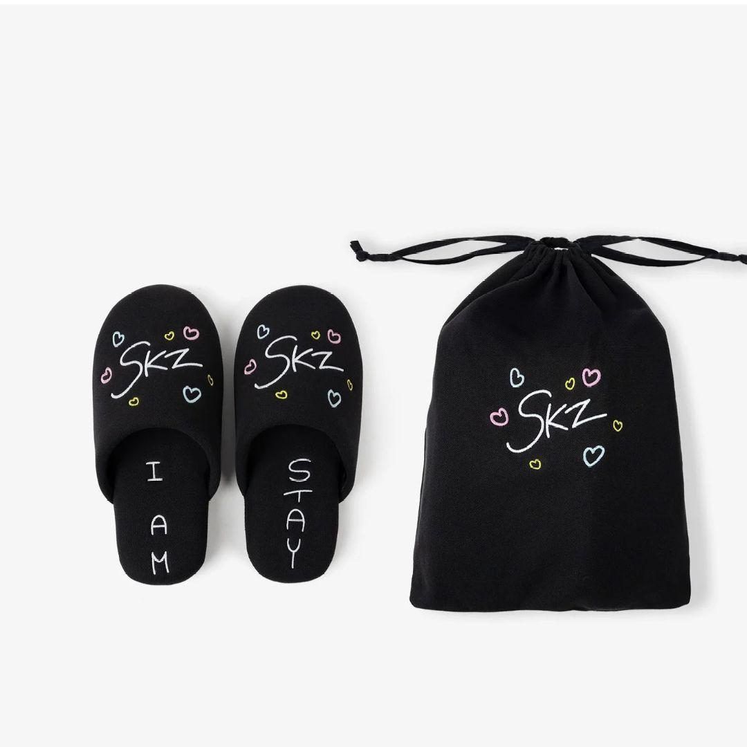 

[Б/У] SKZ Черные домашние тапочки I AM STAY от Stray Kids