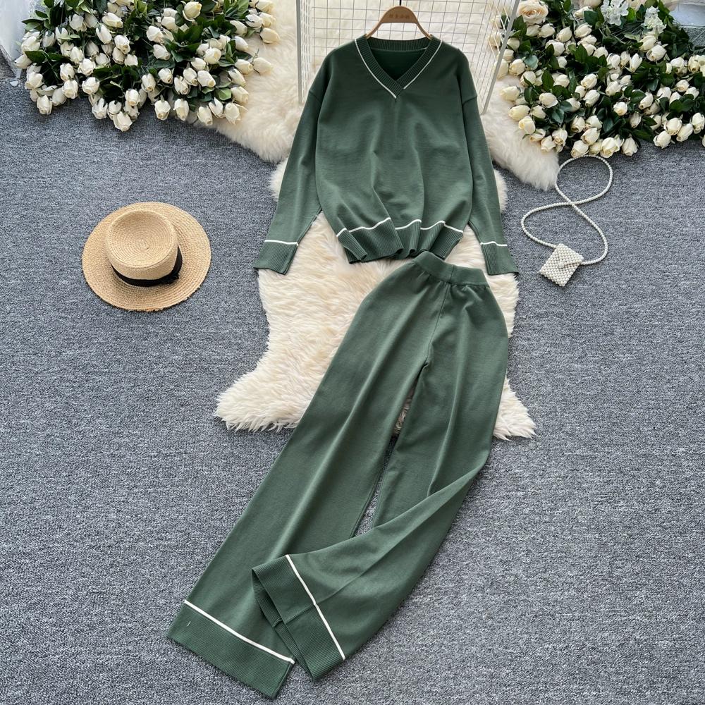 

Осінь-зима Трикотажний светр Штани Комплект із двох предметів Жіночий пуловер з v-подібним вирізом Топ і широкі штани Спортивний костюм One Size зелений