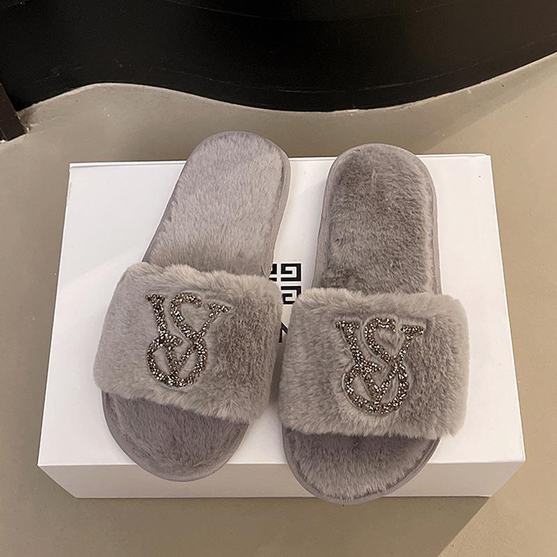 

2025 Women s Luxury Fur Flip-Flops: Outdoor & Home Warm Cotton Slippers, Trendy Large-Size, Bright Flat Design 38-39 сірий колір