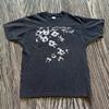 T-shirt Nera Unisex Ispirata ai Fiori Estetica Cocteau Twins Vintage Taglia S-5XL
