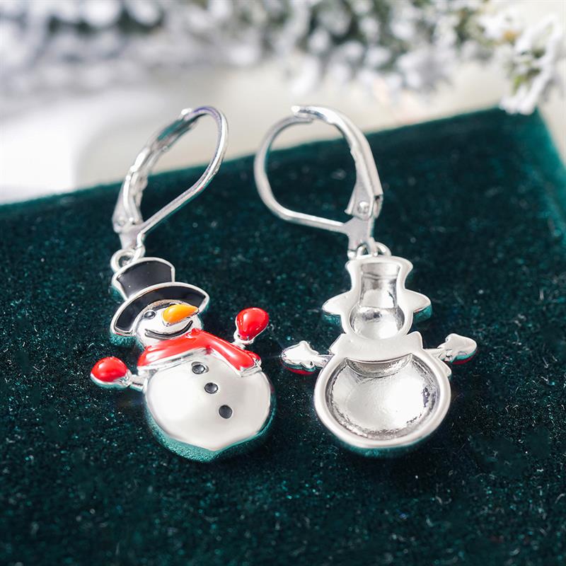 Huitan Women Cozy Drop Earring Snowman Shapedfashion Christmas Lady Metal Accessories Winter Cute Festival Party Jewelry Gift