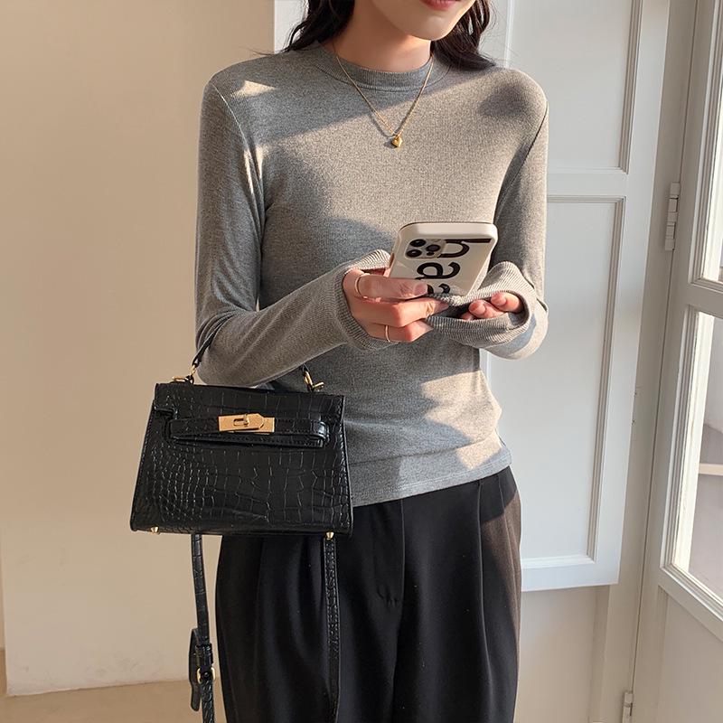 

Women s Black Long Sleeve Slim Fit T-shirt - Stylish Autumn/Spring Layering Top XL (116-135 jin)